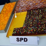 Ortsverein verkauft Kuchen auf dem Stadtteilfest im Neustädter Feld